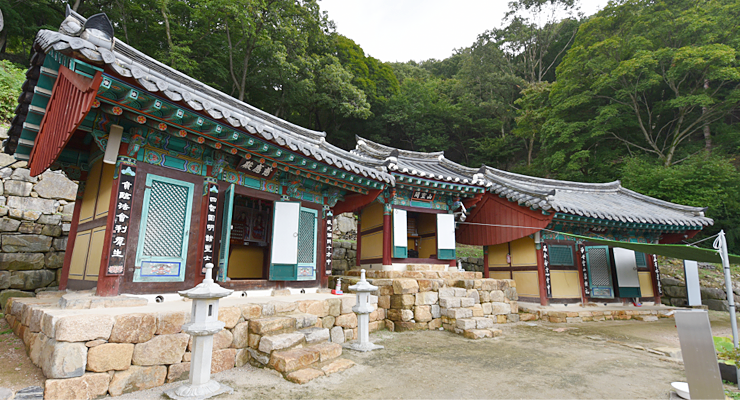 자응전 산신각 사진