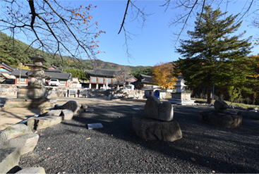 부인사 삼층석탑 사진